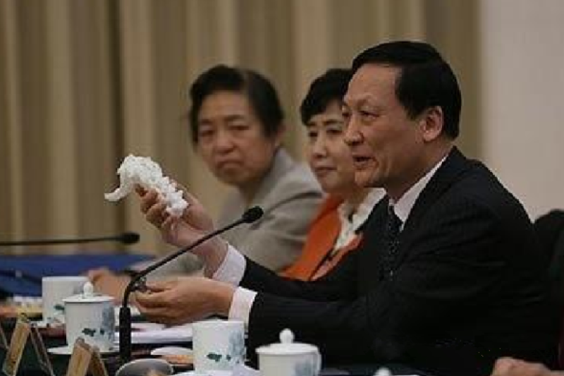 3D打印人骨现两会现场引关注 审批阻碍创新障碍待突破