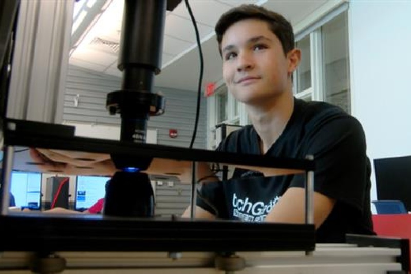 3D打印抗击癌症--14岁少年研发癌症检测机，特温特大学推3D打印活检机器人抗乳腺癌