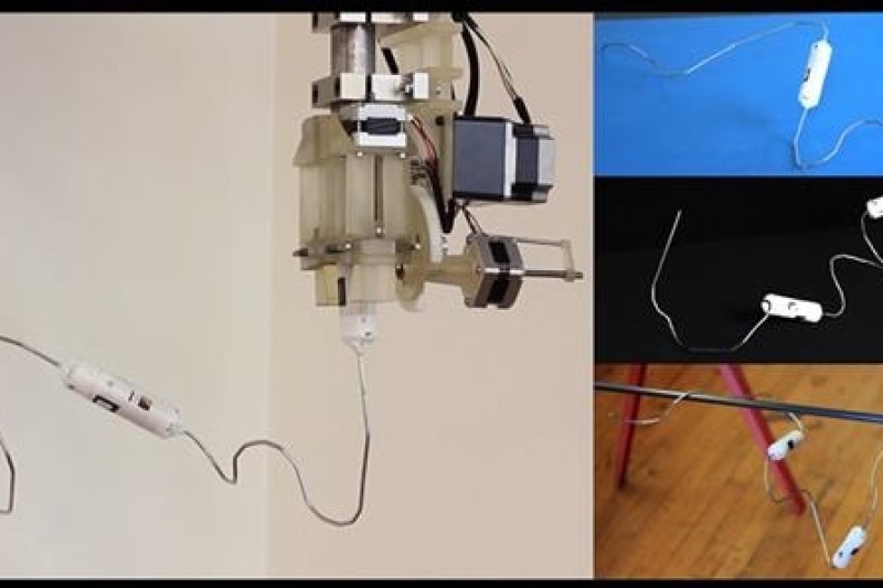 百变机器人任意打印！1D打印机可以制造钻任何缝隙的机器人
