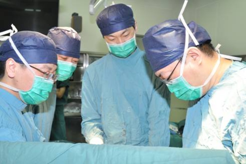 西京医院完成世界首例3D打印肱骨近端假体手术