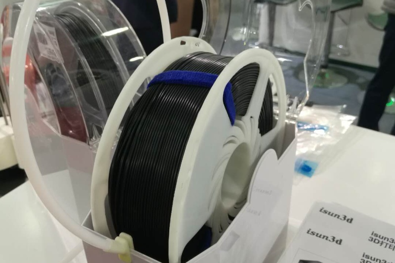 eSUN易生推出两套新解决方案：eBOX料盒+光固化机器与材料