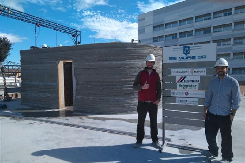 ​西班牙初创3D打印企业采用自家的3D混凝土打印机建造平房只需8小时