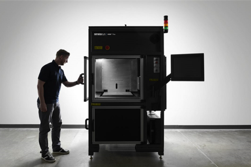 进入金属领域前先到SLA试水？他们的事业触角究竟是伸向何处？