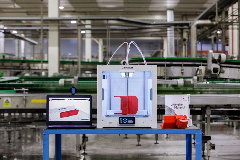喜力啤酒西班牙工厂应用Ultimaker 3D 打印技术为其生产线定制功能性零部件及使用工具