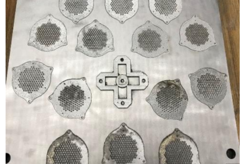 北京理工大学3D打印钼离子推进器组件