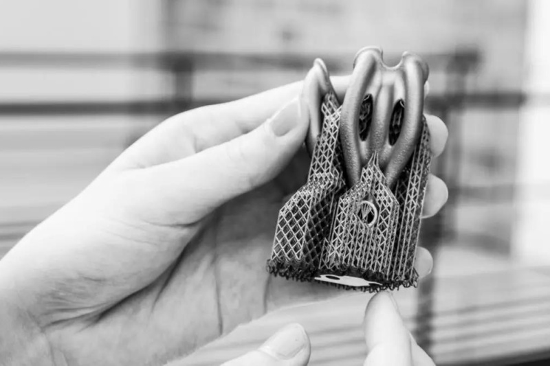 Materialise发布白皮书《金属3D打印的最佳实践》，立即免费获取！