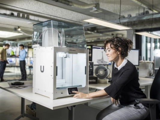 索尔维、欧莱雅和Ultimaker联合举办第三届AM杯3D打竞赛