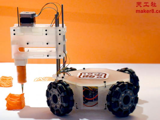 可自由移动的3D打印机器人3&DBot
