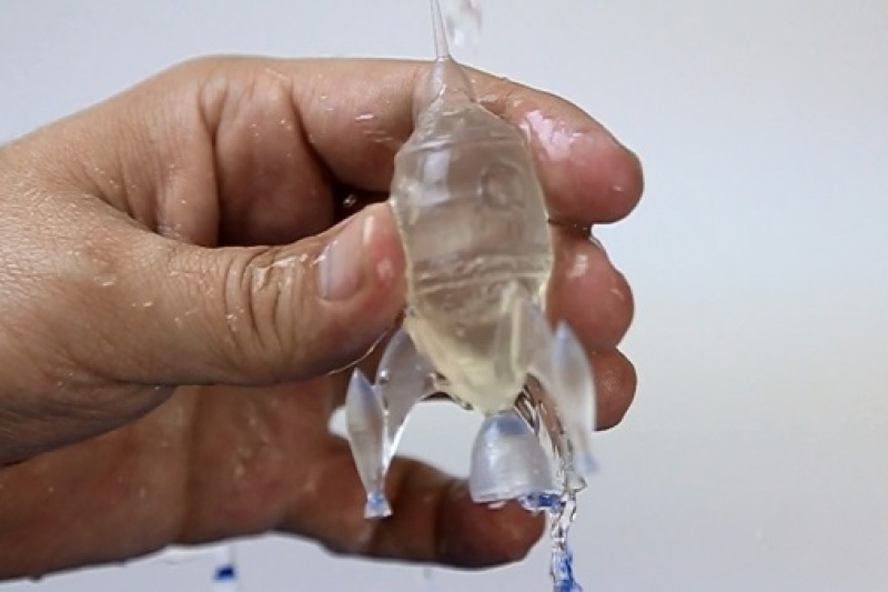 FSL推出环保安全型水溶3D打印光敏树脂
