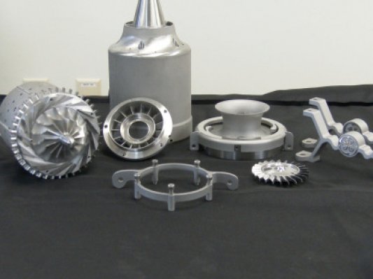 美国通用电气工程师3D打印微型喷气发动机