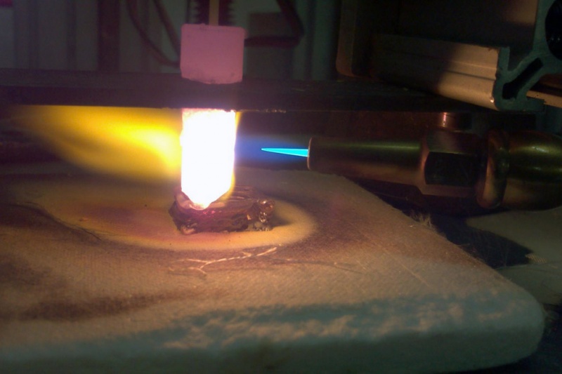 玻璃3D打印技术获突破 高温液态制造成本更低