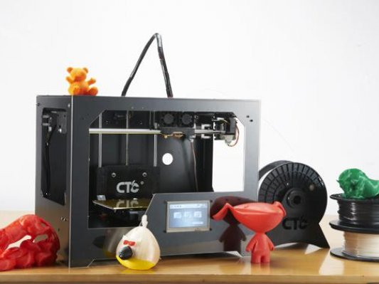 西通等中国企业崛起全球桌面3D打印机市场