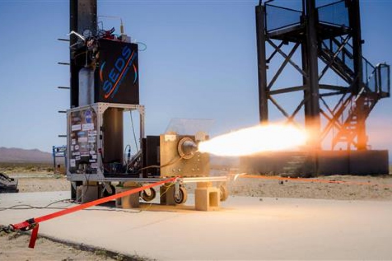 大学生3D打印微型火箭 挑战飞行距离世界纪录