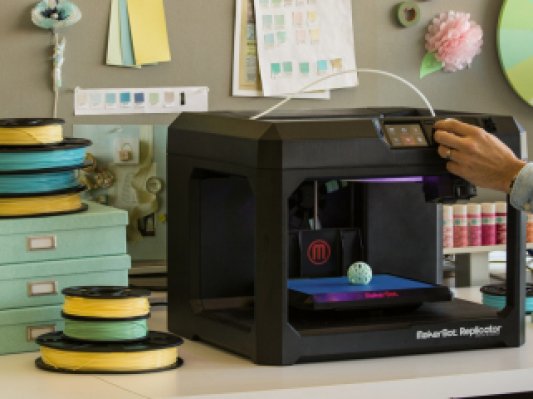 美国家政女王牵手Makerbot涉足3D打印