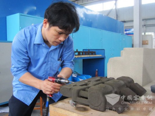 探秘：玉柴铸造集成式复合气缸盖砂芯组中的3D打印技术