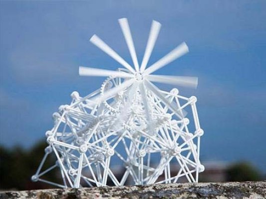 3D打印技术助艺术家打造风力动物，堪比宫崎骏角色！