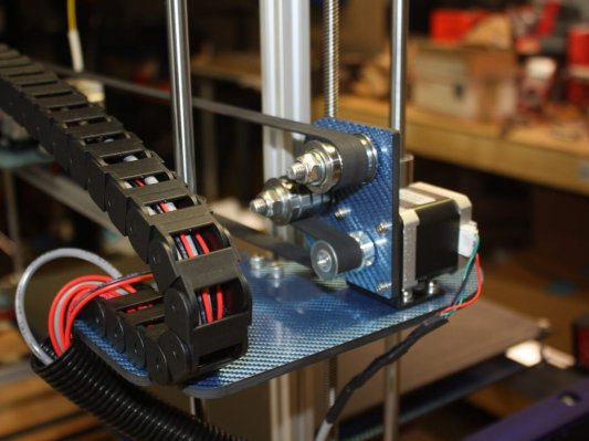牛掰！这台FDM 3D打印机直接用碳纤维做，售价2万