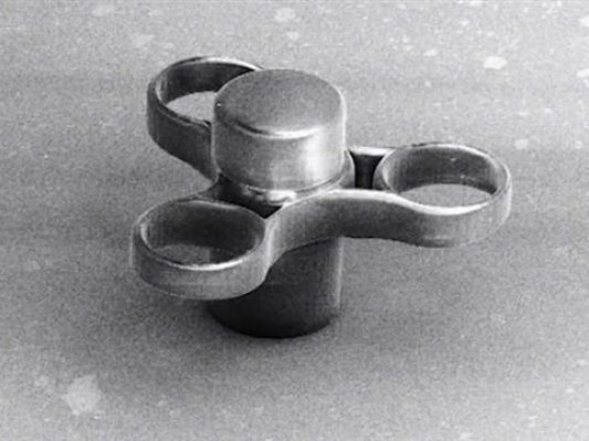 只有头发的宽度！美国ORNL 3D打印出世界上最小的指尖陀螺