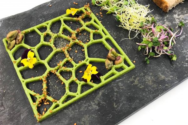 荷兰主厨与ByFlow公司合作推出3D打印食品餐厅