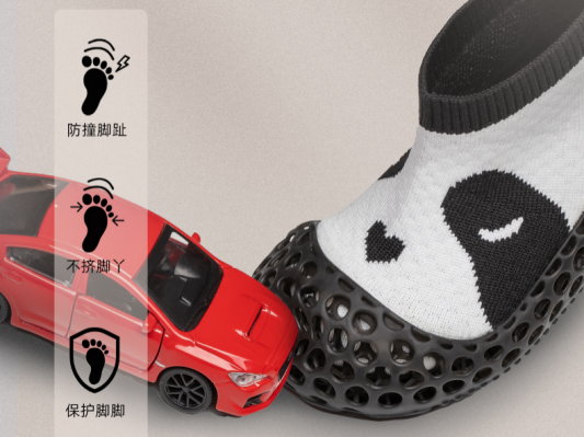 SCRAT3D打造全球首款3D打印学步鞋松鼠贝贝品牌