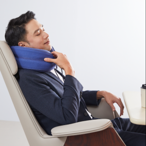 艾玛乐眠推出巴斯夫CosyPUR® 制成的新一代多功能护颈枕